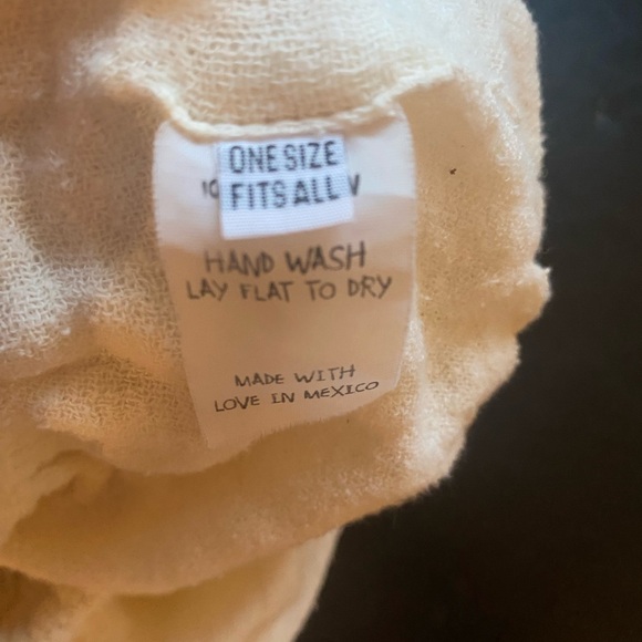 Jen’s Pirate Booty Tube Top - Picture 5 of 6